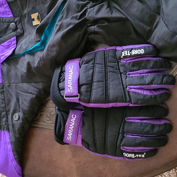 Havoc Ski/Snowboard Jacket - Picture 13 of 13